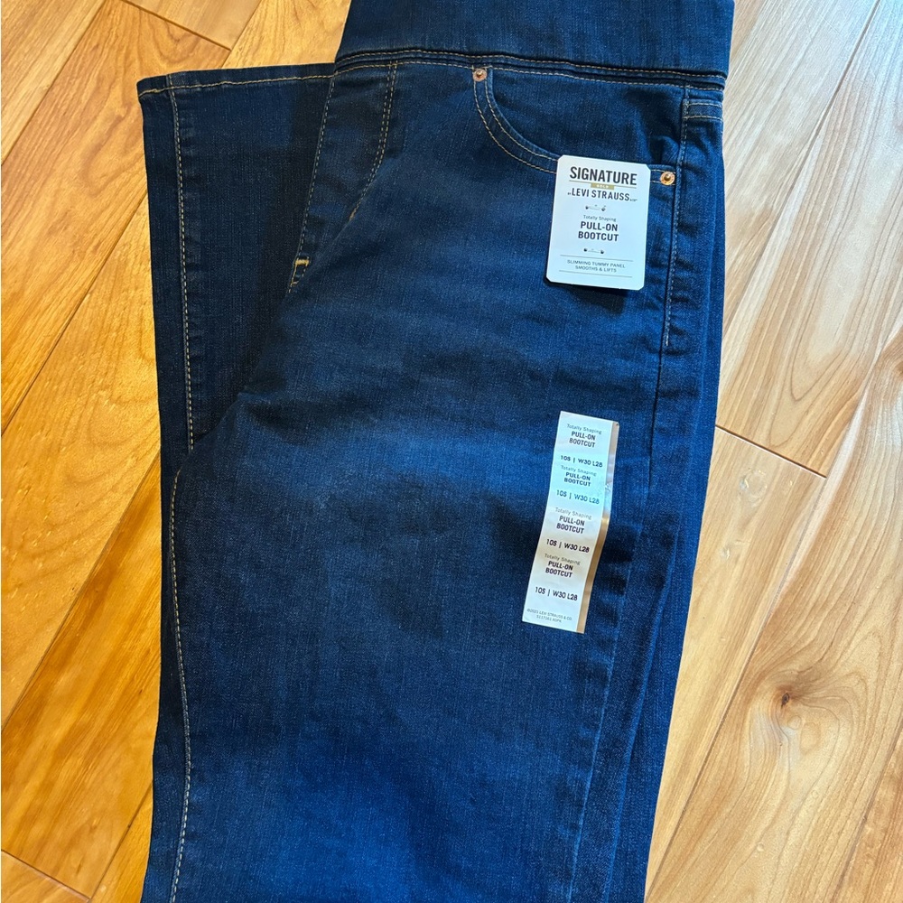 Signature by Levi Strauss size 10 S Short Petite - Picture 5 of 7